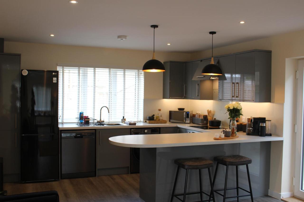 No 1 The Paddock - Spacious Holiday Home With A Hot Tub Bude Extérieur photo